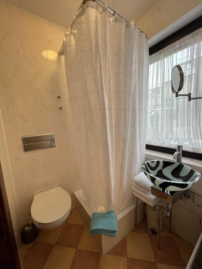 Hotel Engelhof Тутцинґ Екстер'єр фото