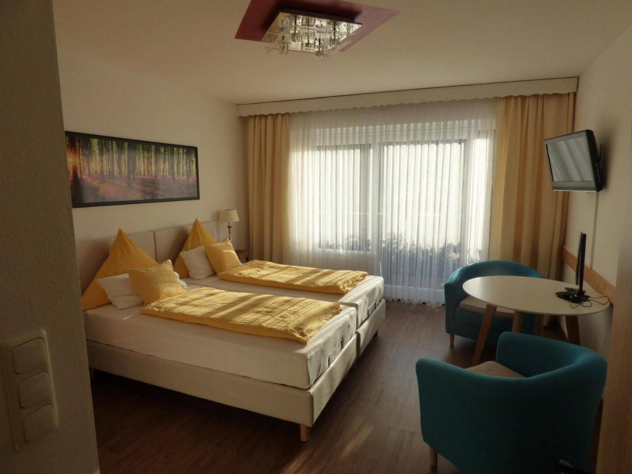 Hotel Engelhof Тутцинґ Екстер'єр фото